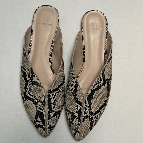 H by Halston Snakeskin Slip On Mules Size 7 - Picture 2 of 7
